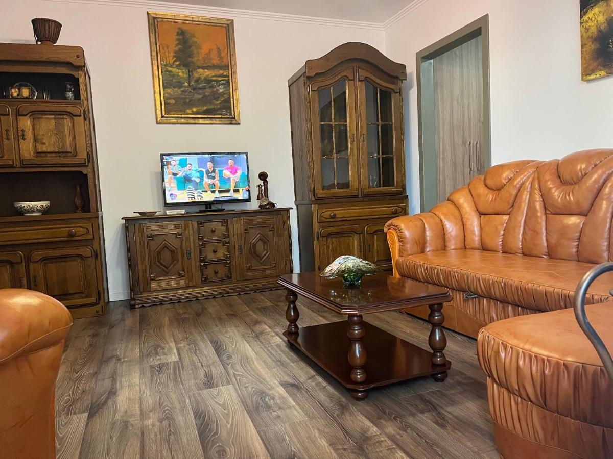 Cazare David Si Familia . Piatra Neamţ Exteriér fotografie